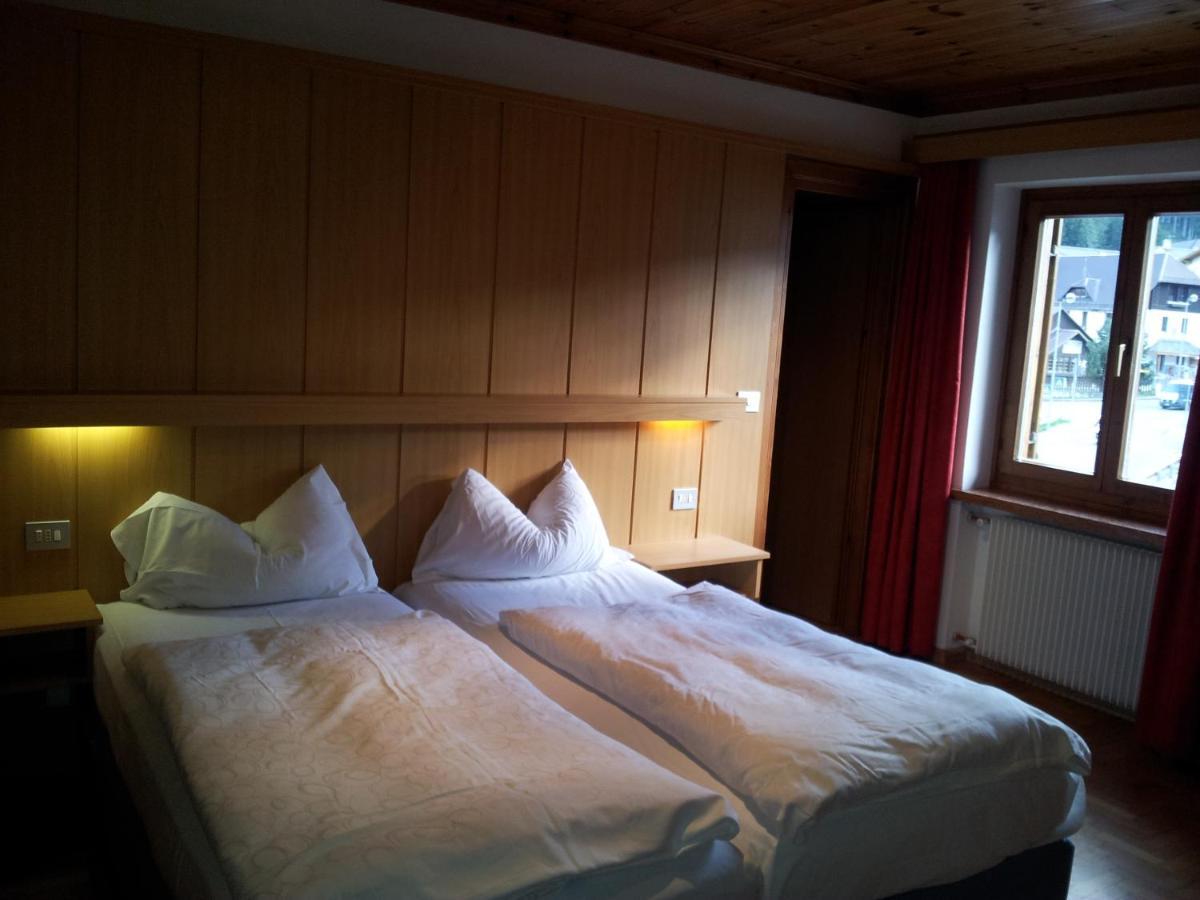 Chalet Helen Arabba Bagian luar foto