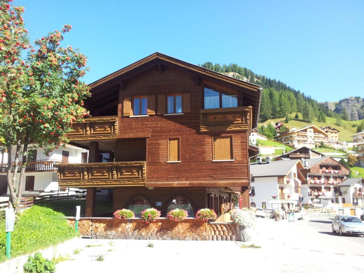 Chalet Helen Arabba Bagian luar foto