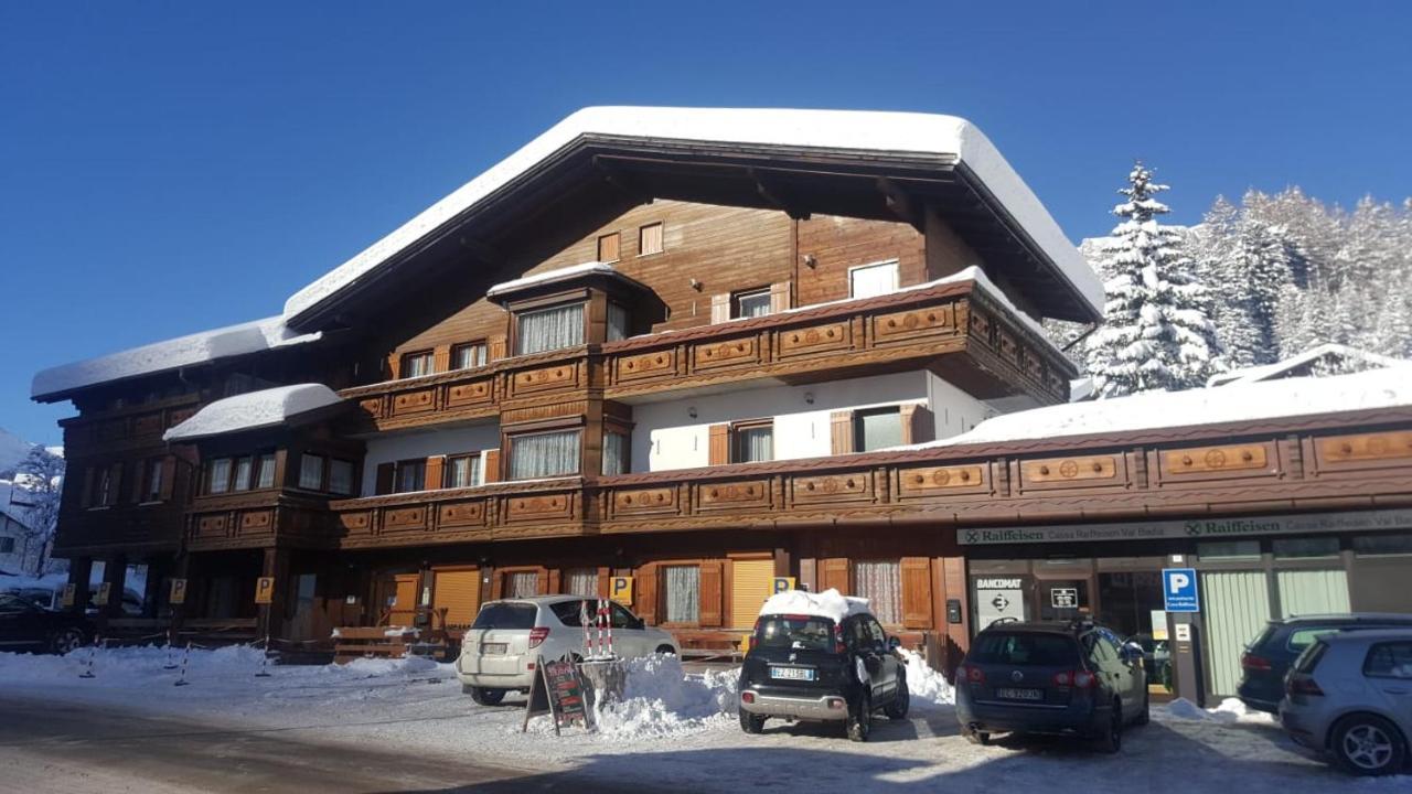 Chalet Helen Arabba Bagian luar foto
